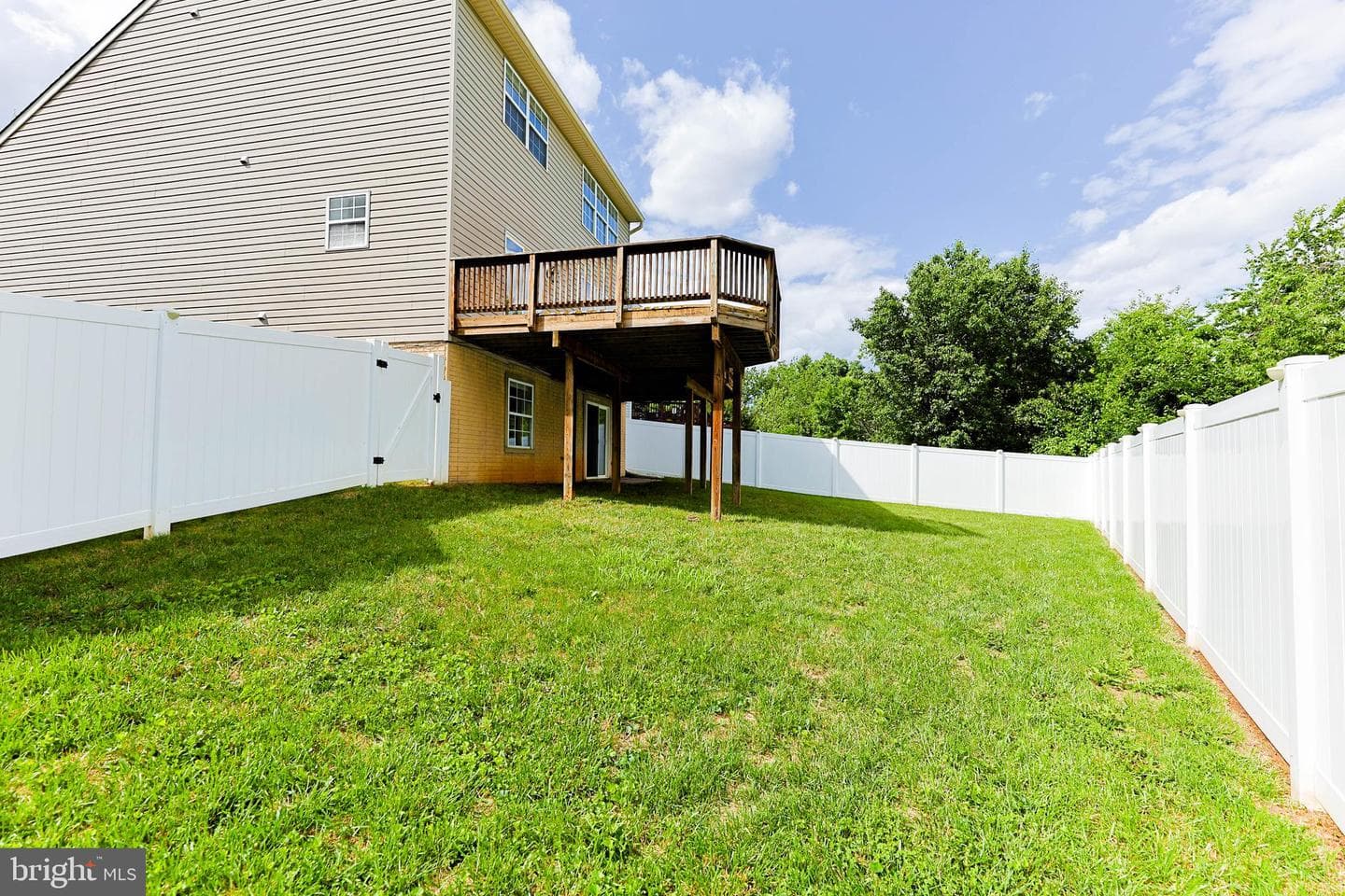 1507 Scott Chase Drive photo 55