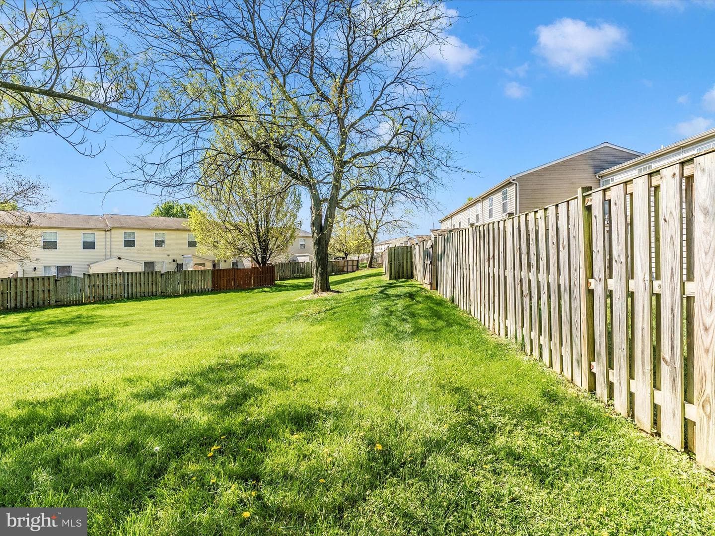 500 Lancaster Place photo 46