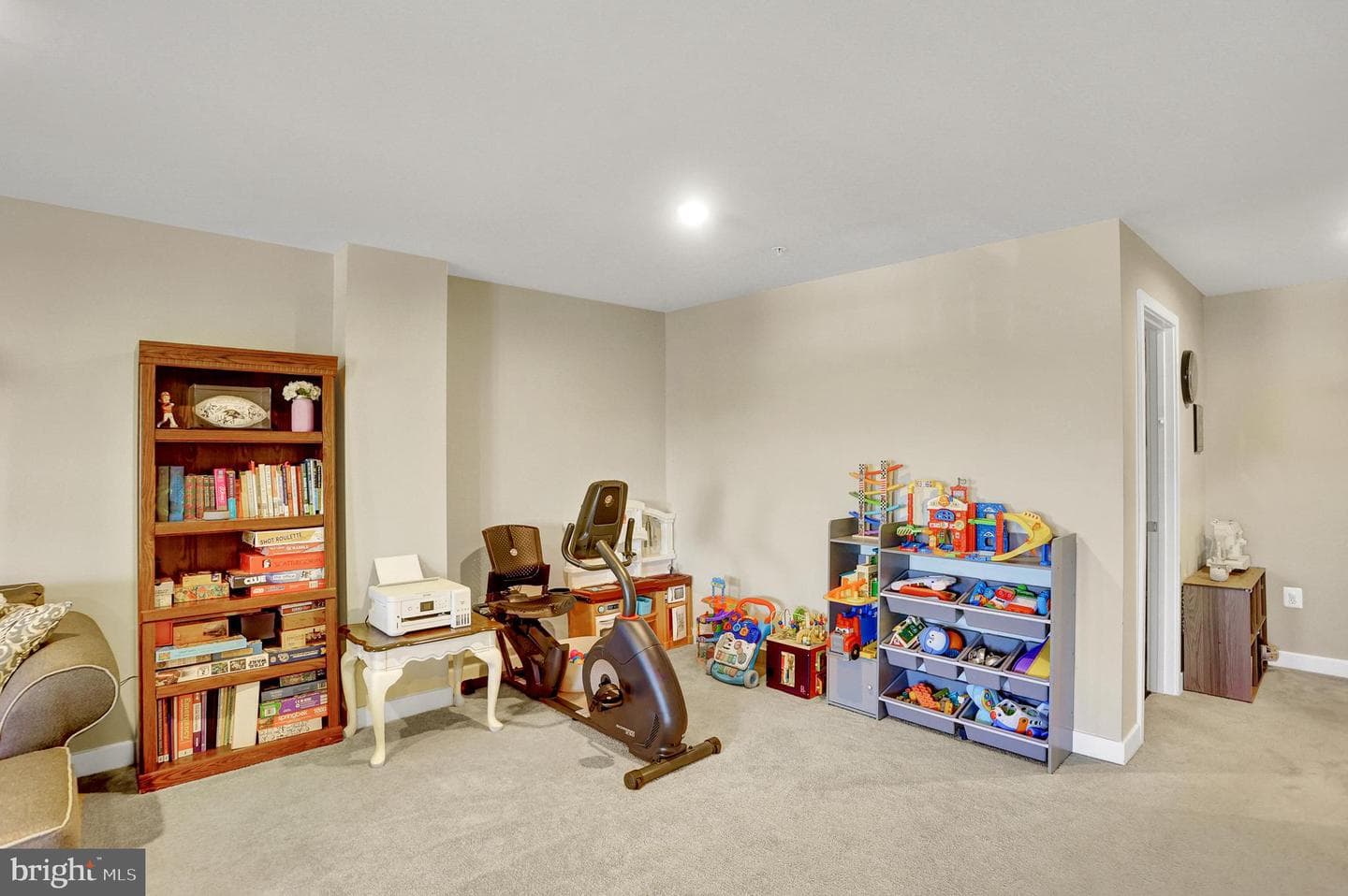 5873 Barts Way photo 26