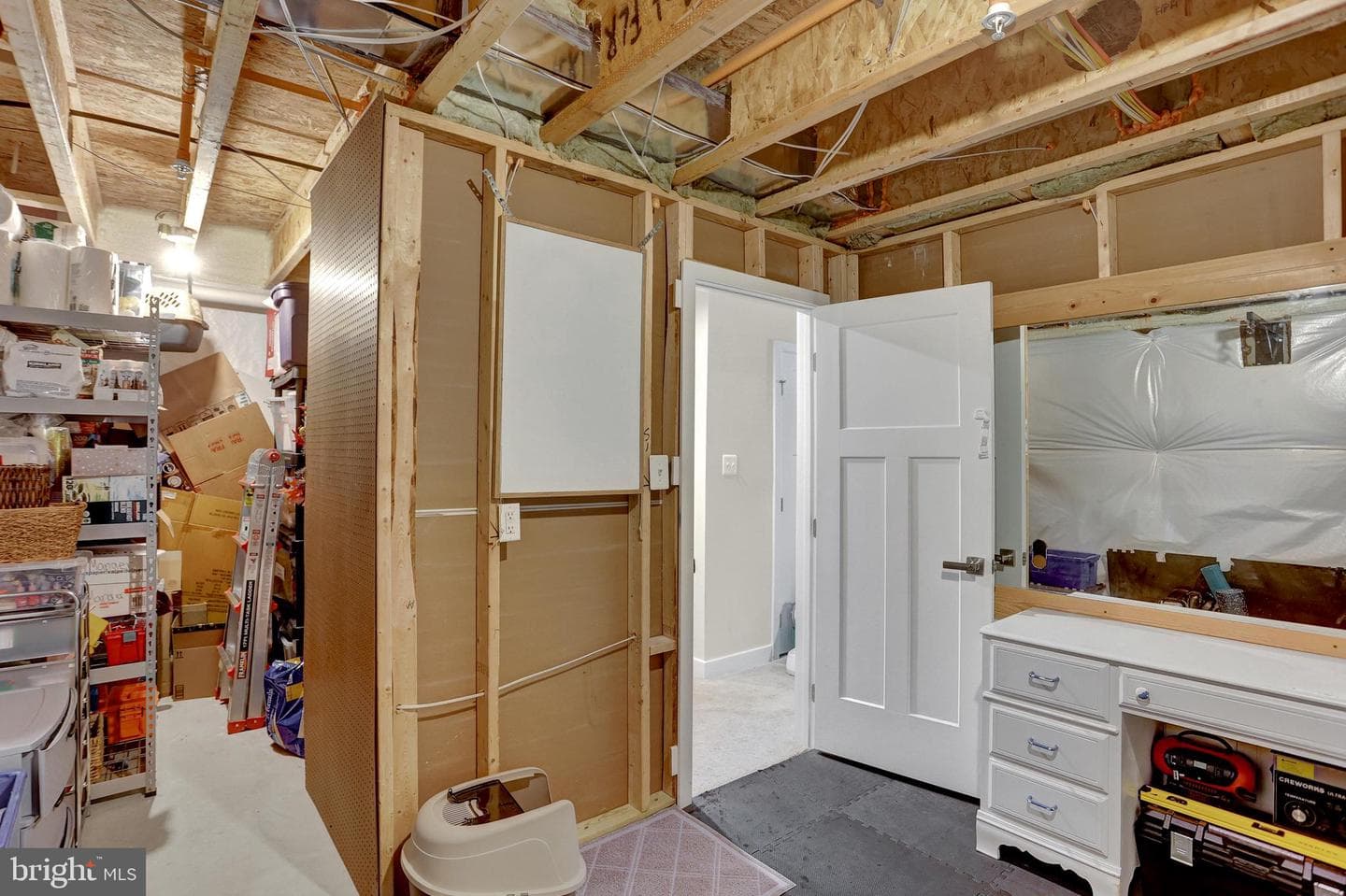 5873 Barts Way photo 29