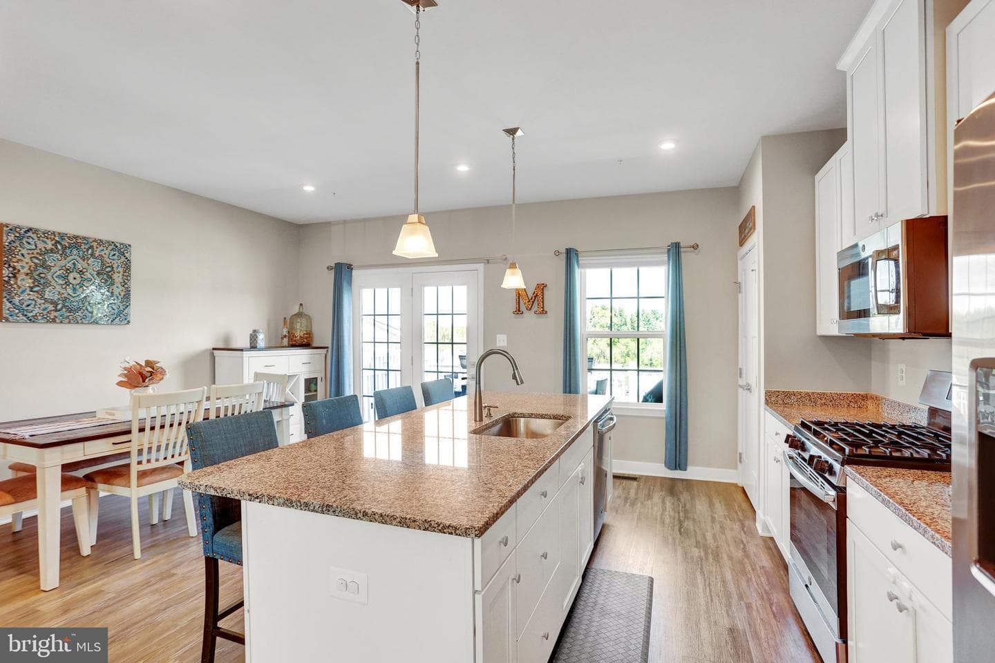 5873 Barts Way photo 9