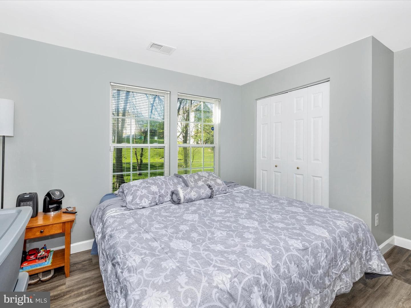 500 Bradley Court #4c photo 34
