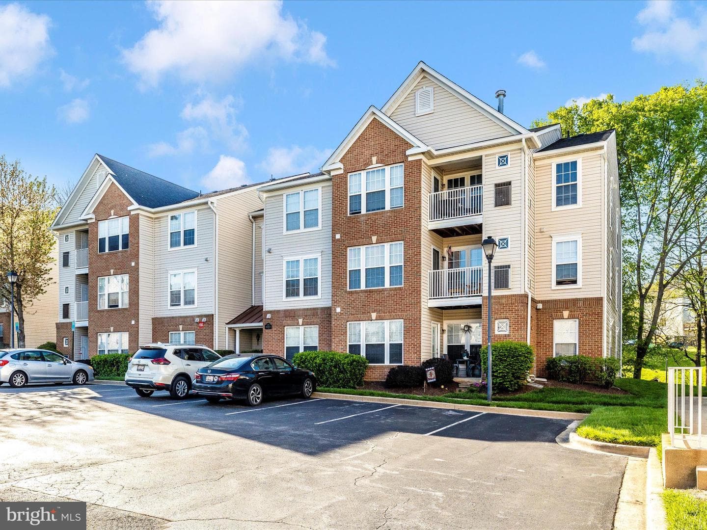 500 Bradley Court #4c photo 47