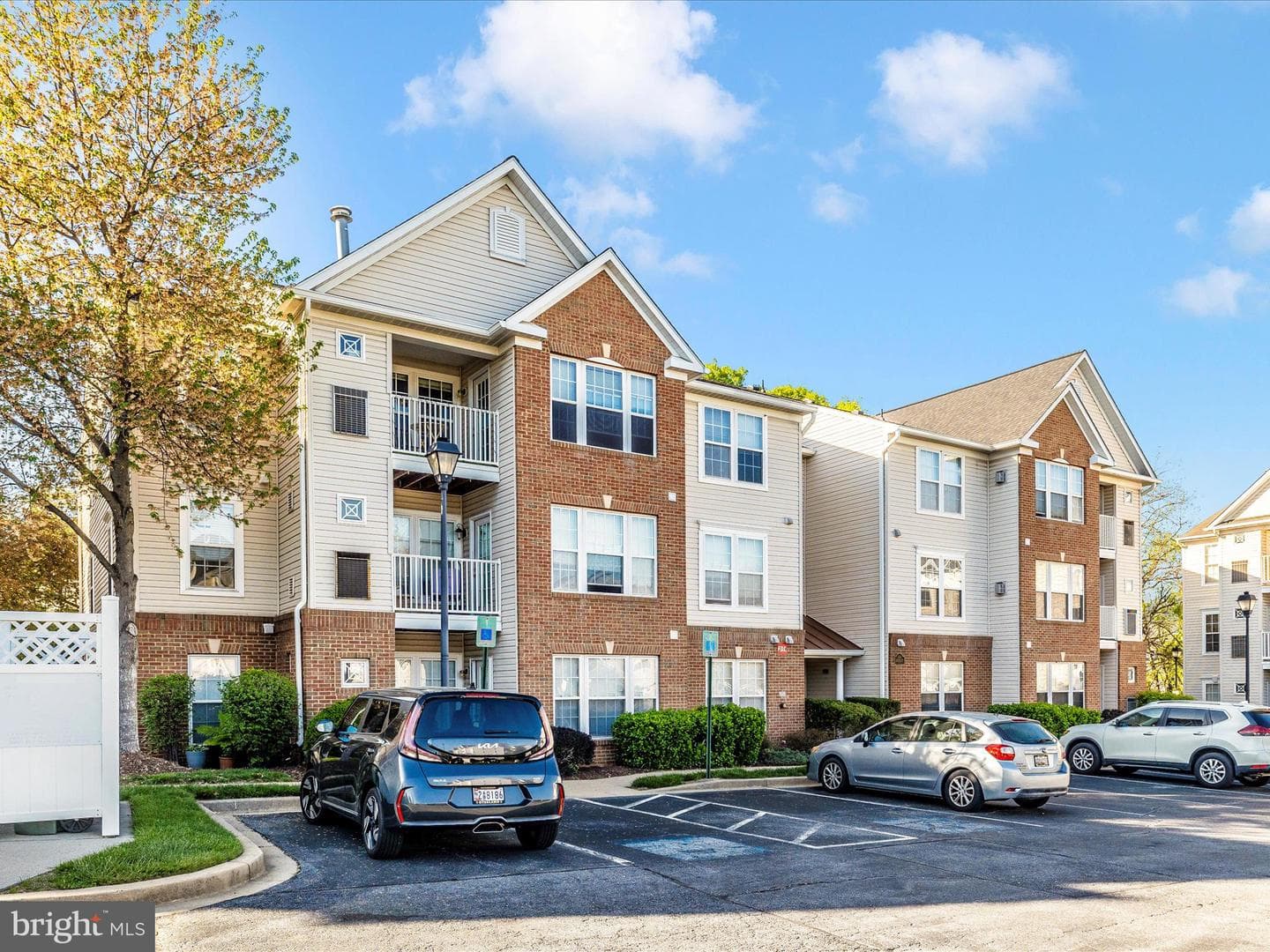 500 Bradley Court #4c photo 50