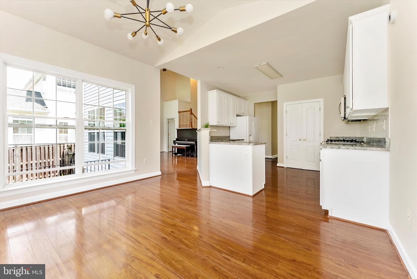 155 Polaris Drive photo 19