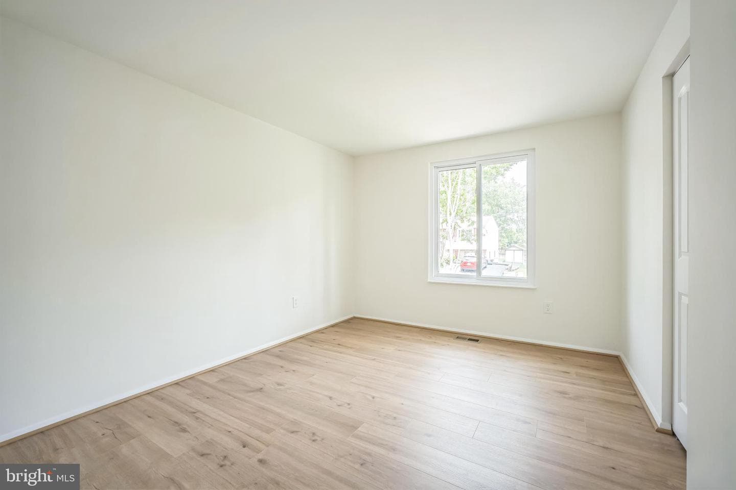 1797 Valleyside Drive photo 19
