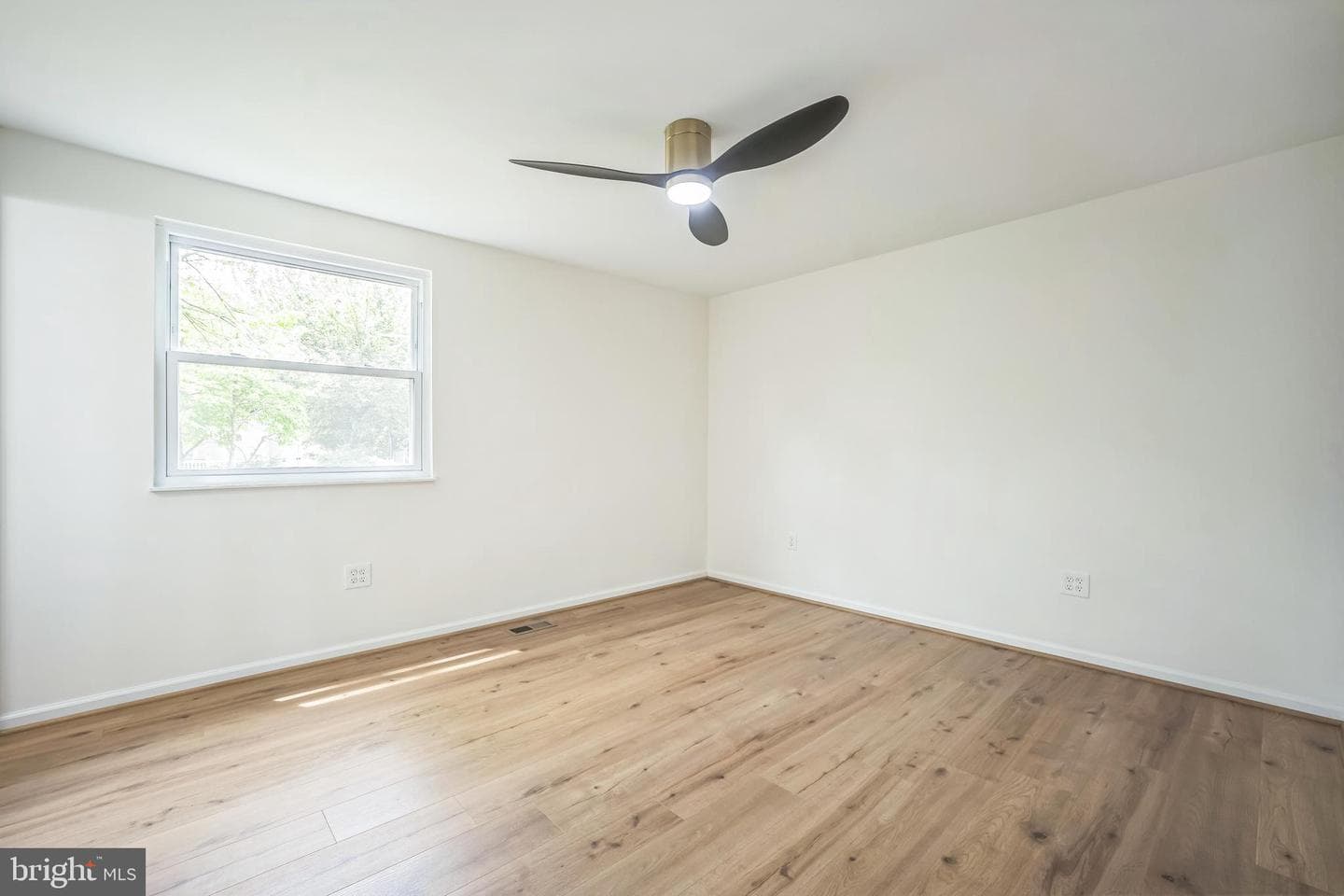 1797 Valleyside Drive photo 30