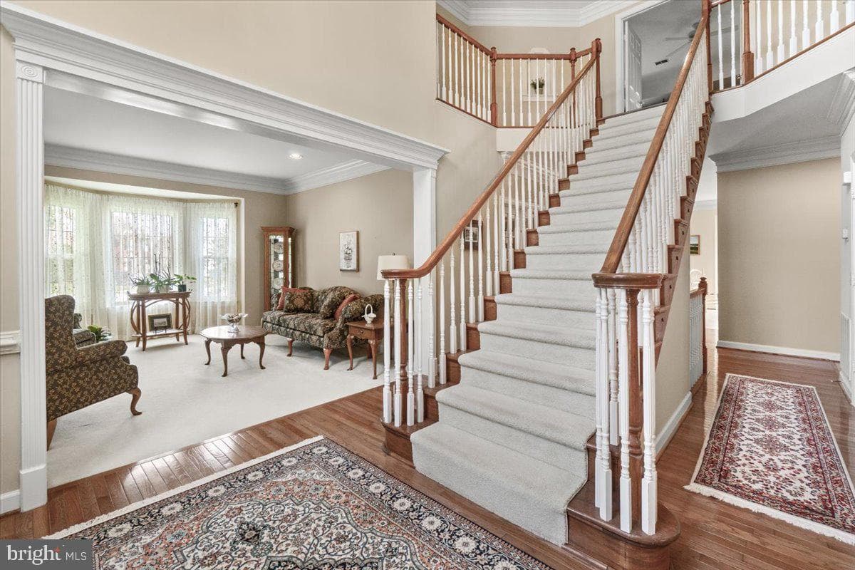 6341 Knollwood Drive photo 7