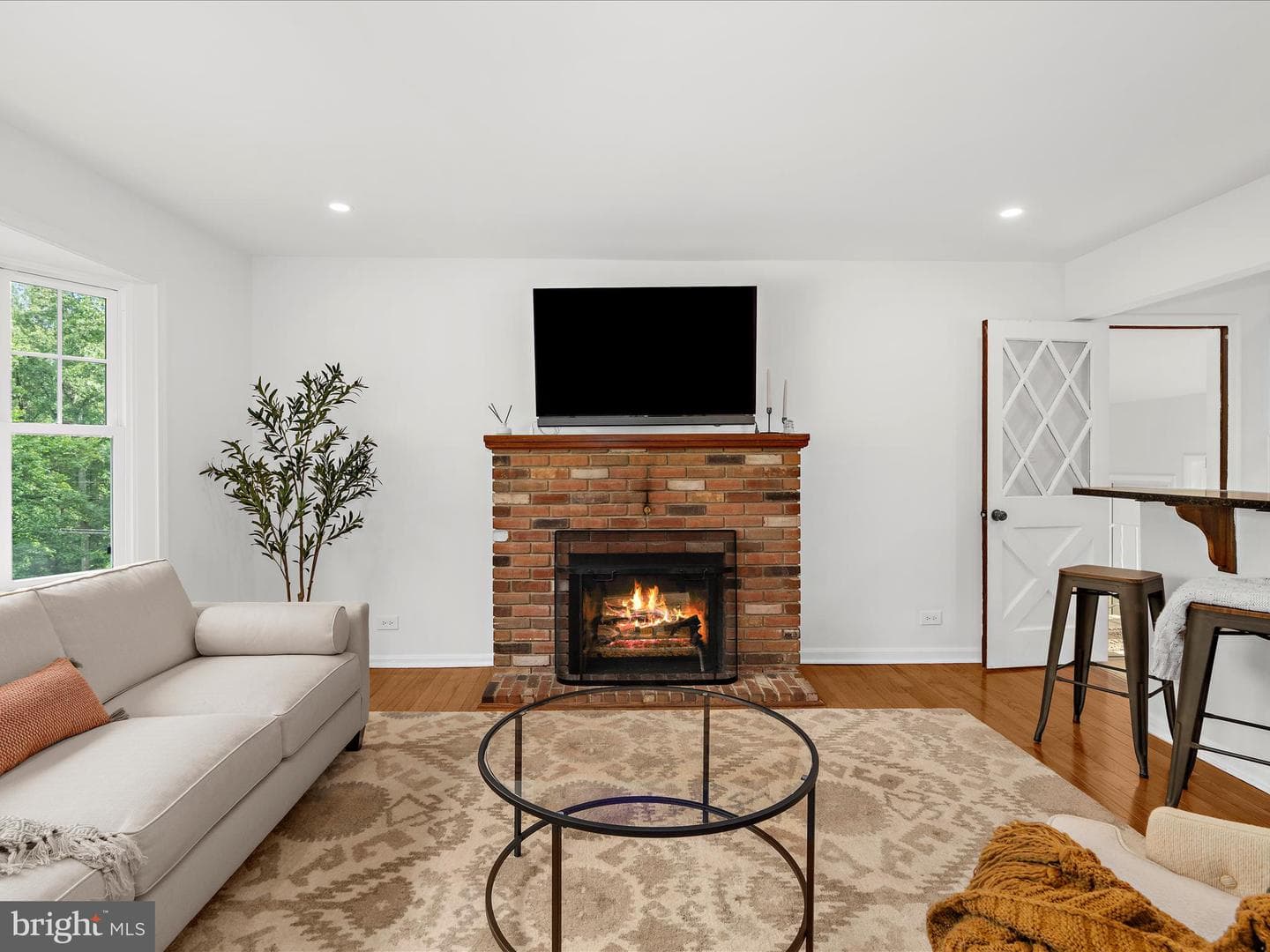 5306 Stone Road photo 5
