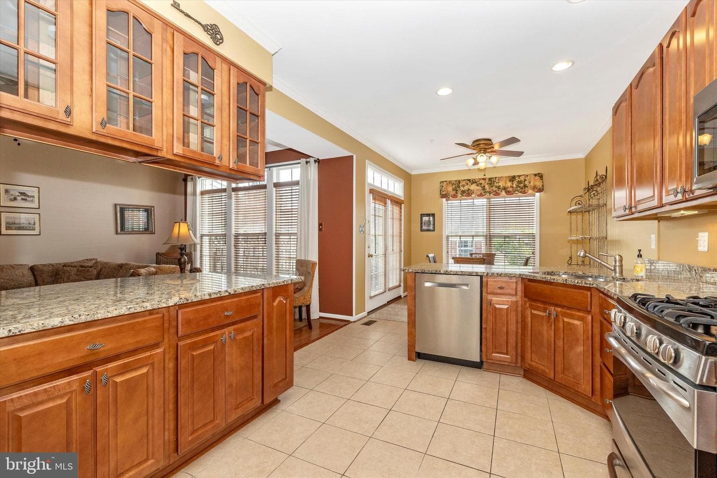 2517 Island Grove Boulevard photo 11