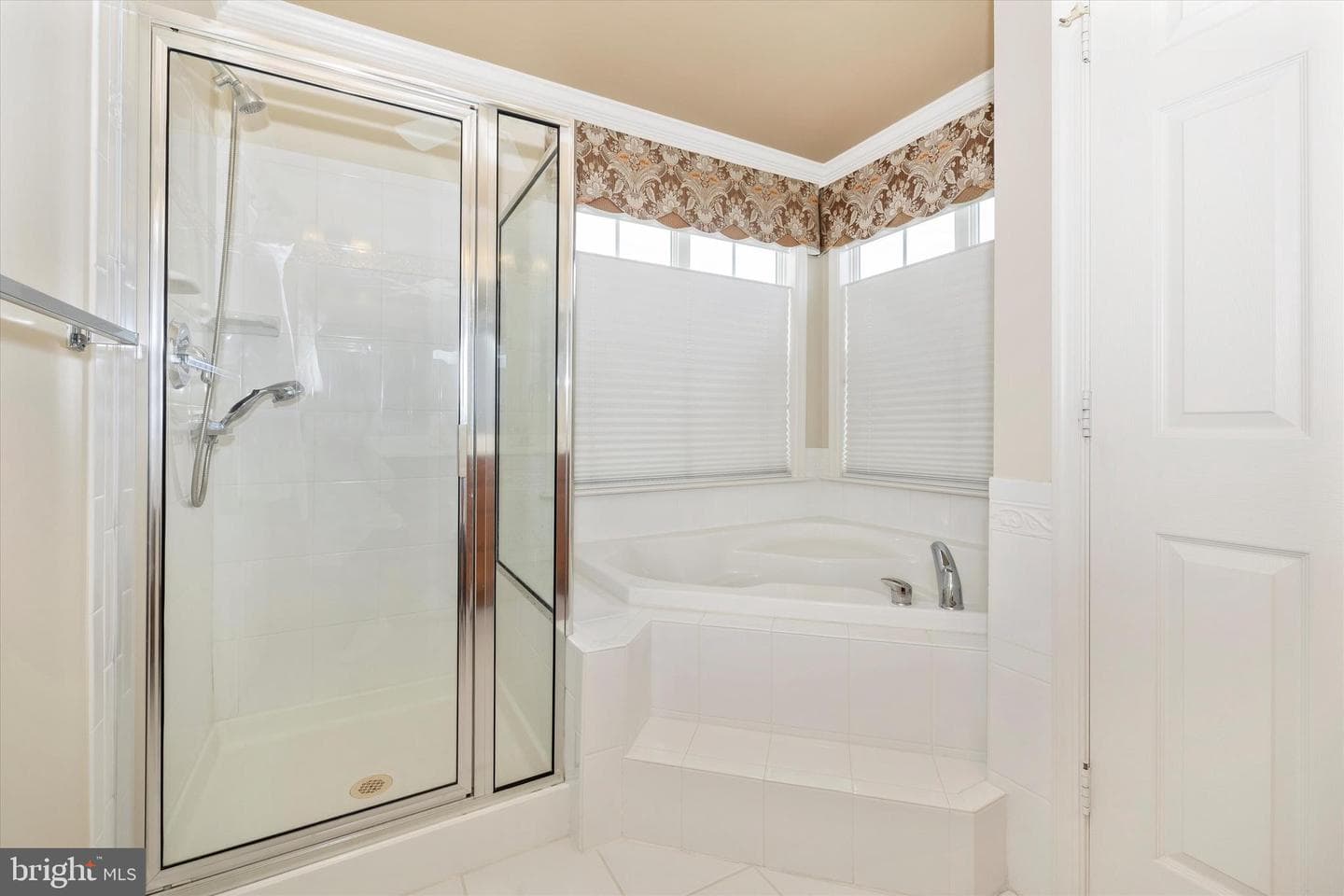 2517 Island Grove Boulevard photo 29