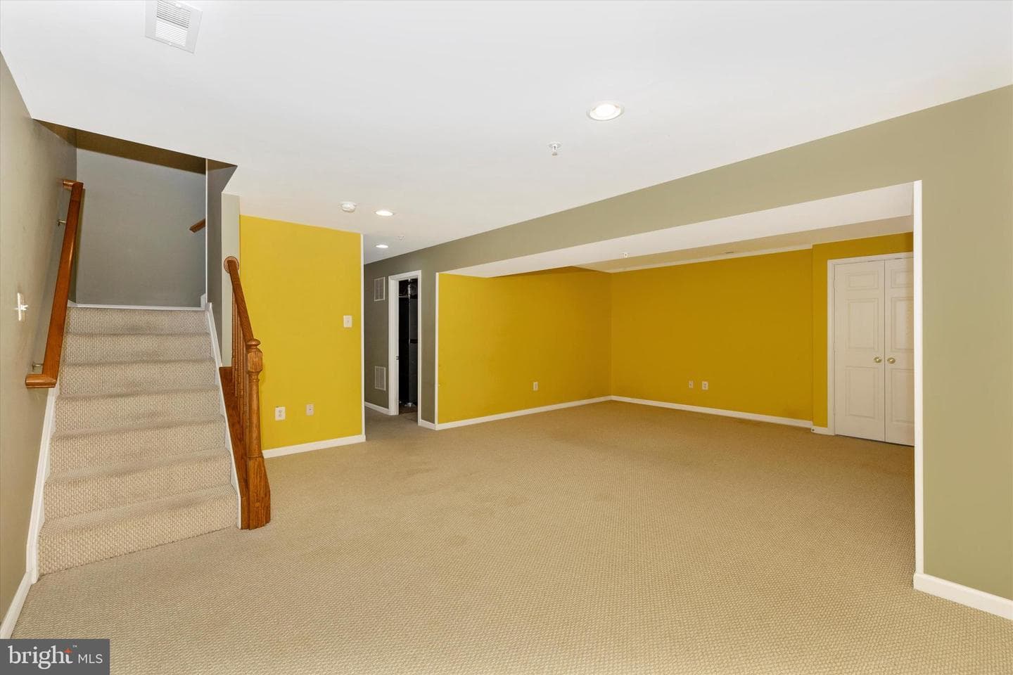 2517 Island Grove Boulevard photo 36