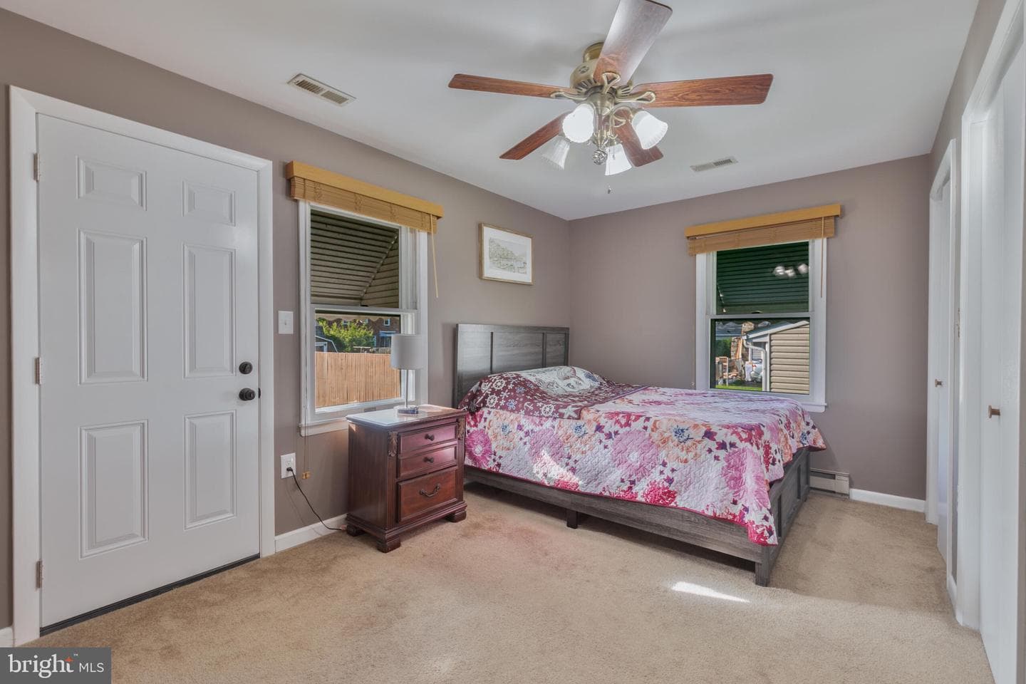 319 Redwood Avenue photo 10