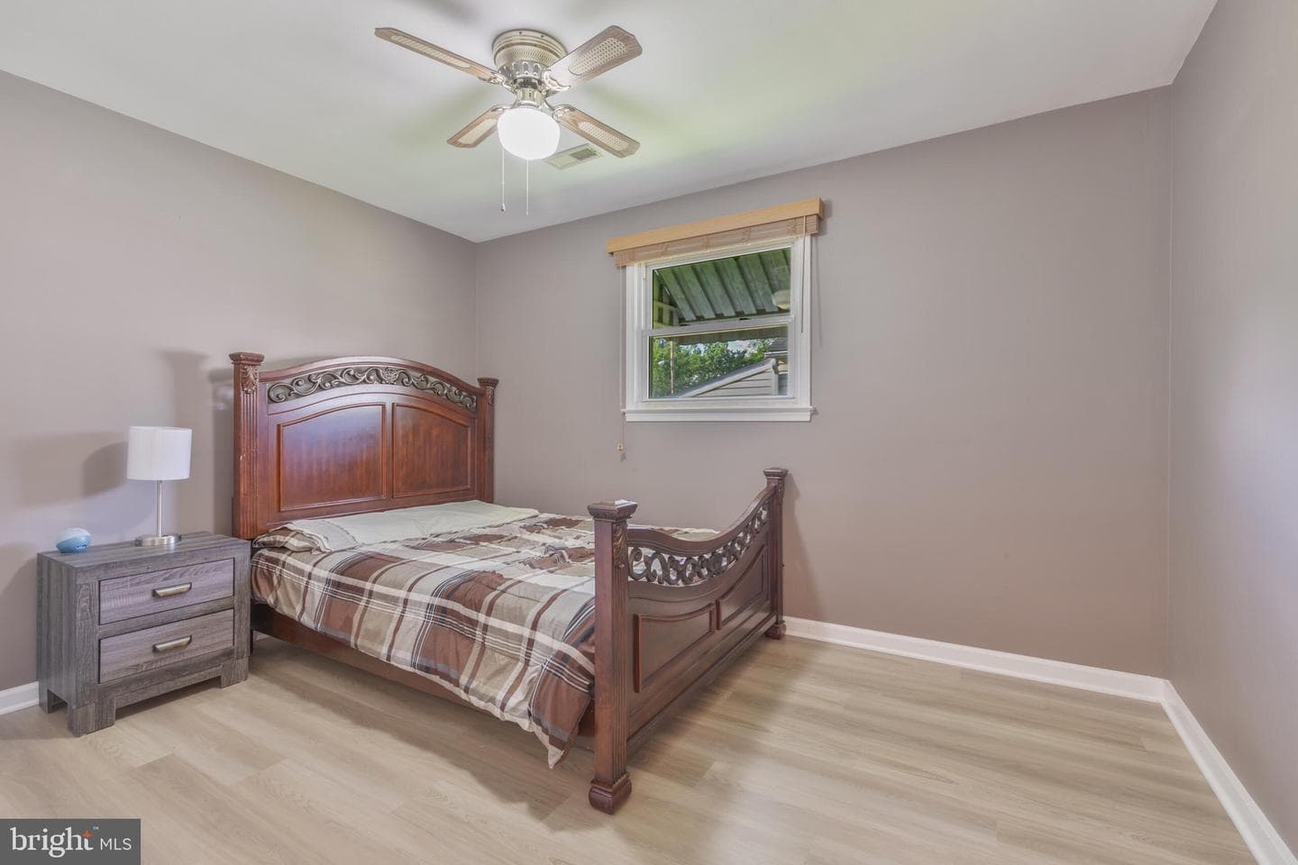 319 Redwood Avenue photo 16