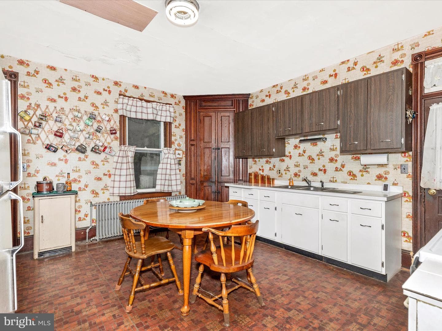 1306 S Main photo 10