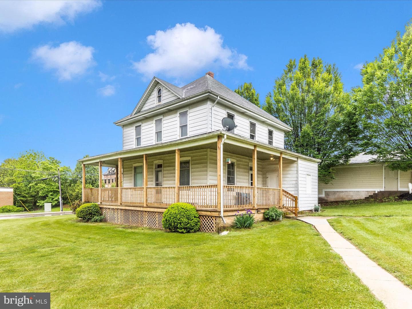 1306 S Main photo 46
