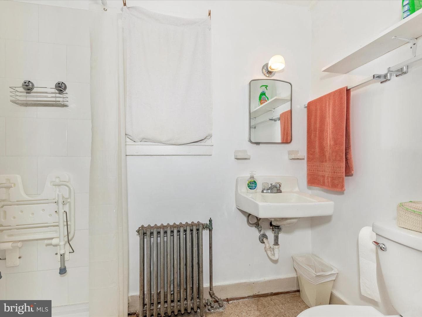 1306 S Main photo 8
