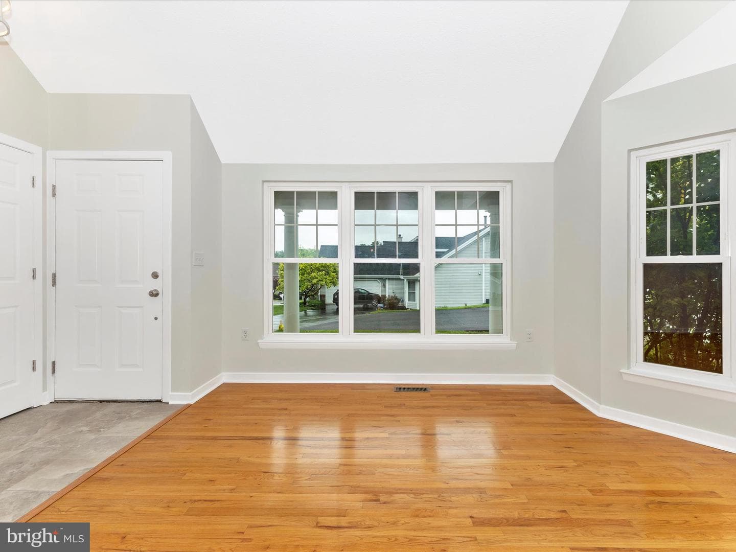 5605 Bobolink Trail photo 4