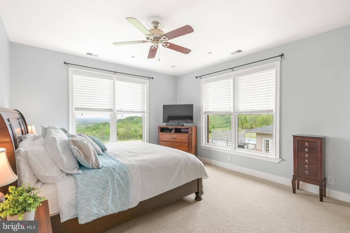 2494 Scravel Road photo 18