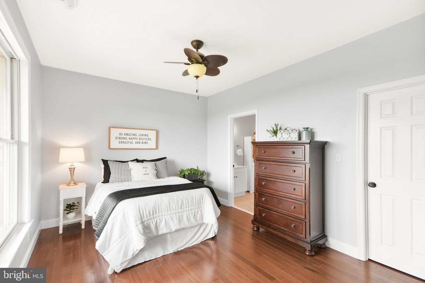 2494 Scravel Road photo 21
