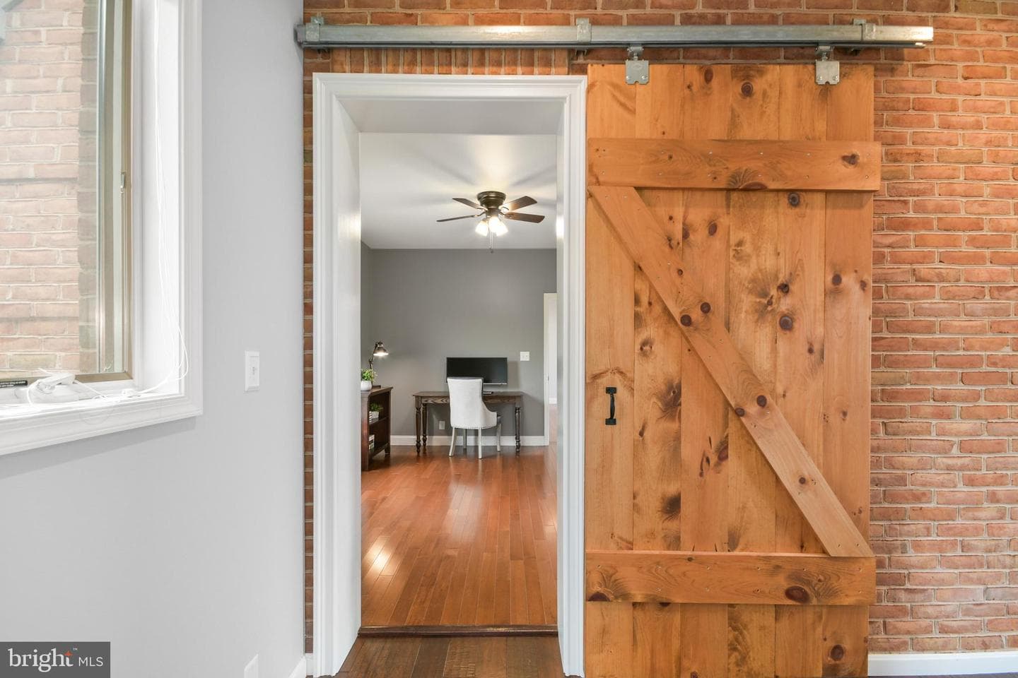 2494 Scravel Road photo 27