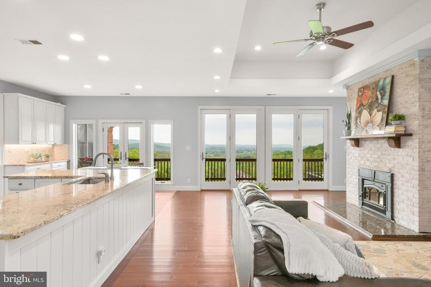 2494 Scravel Road photo 5