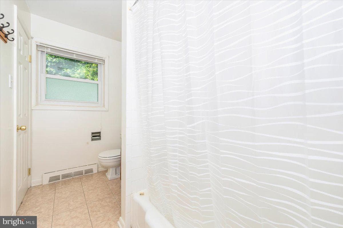 1426 W 11th Street photo 25
