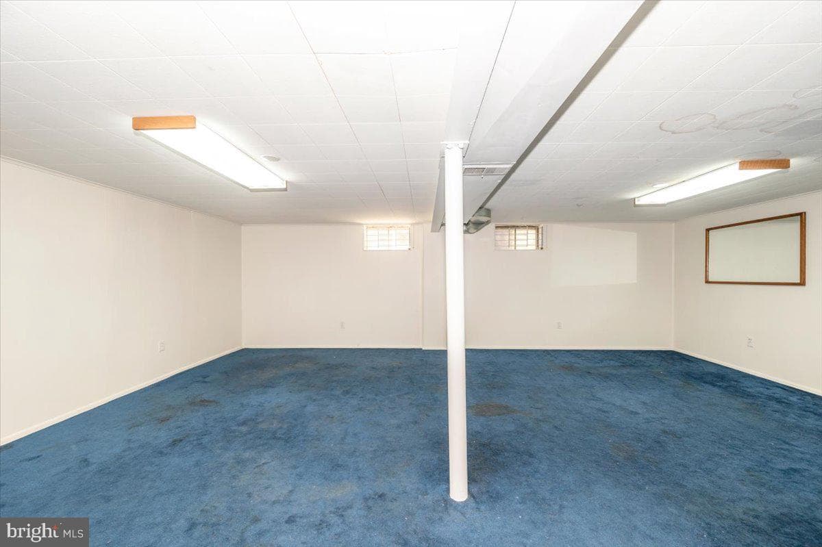 1426 W 11th Street photo 27