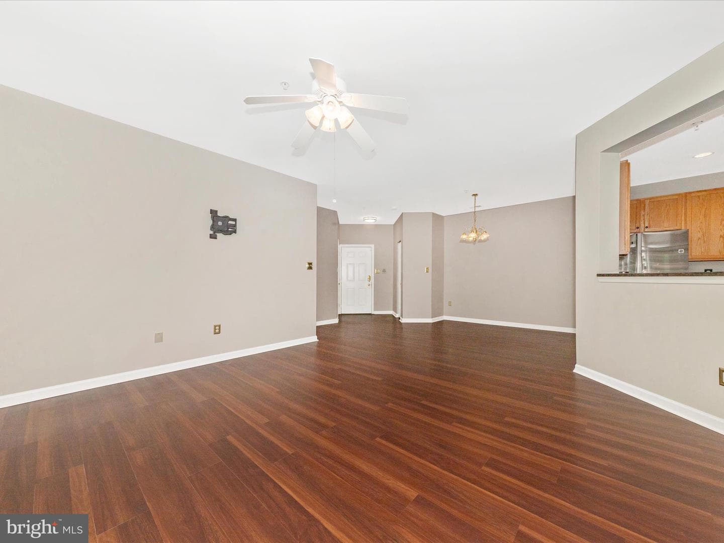 6230 Glen Valley Terrace #4b photo 4