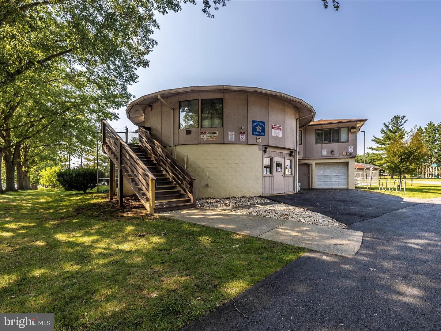 8822 Stauffer Road photo 34