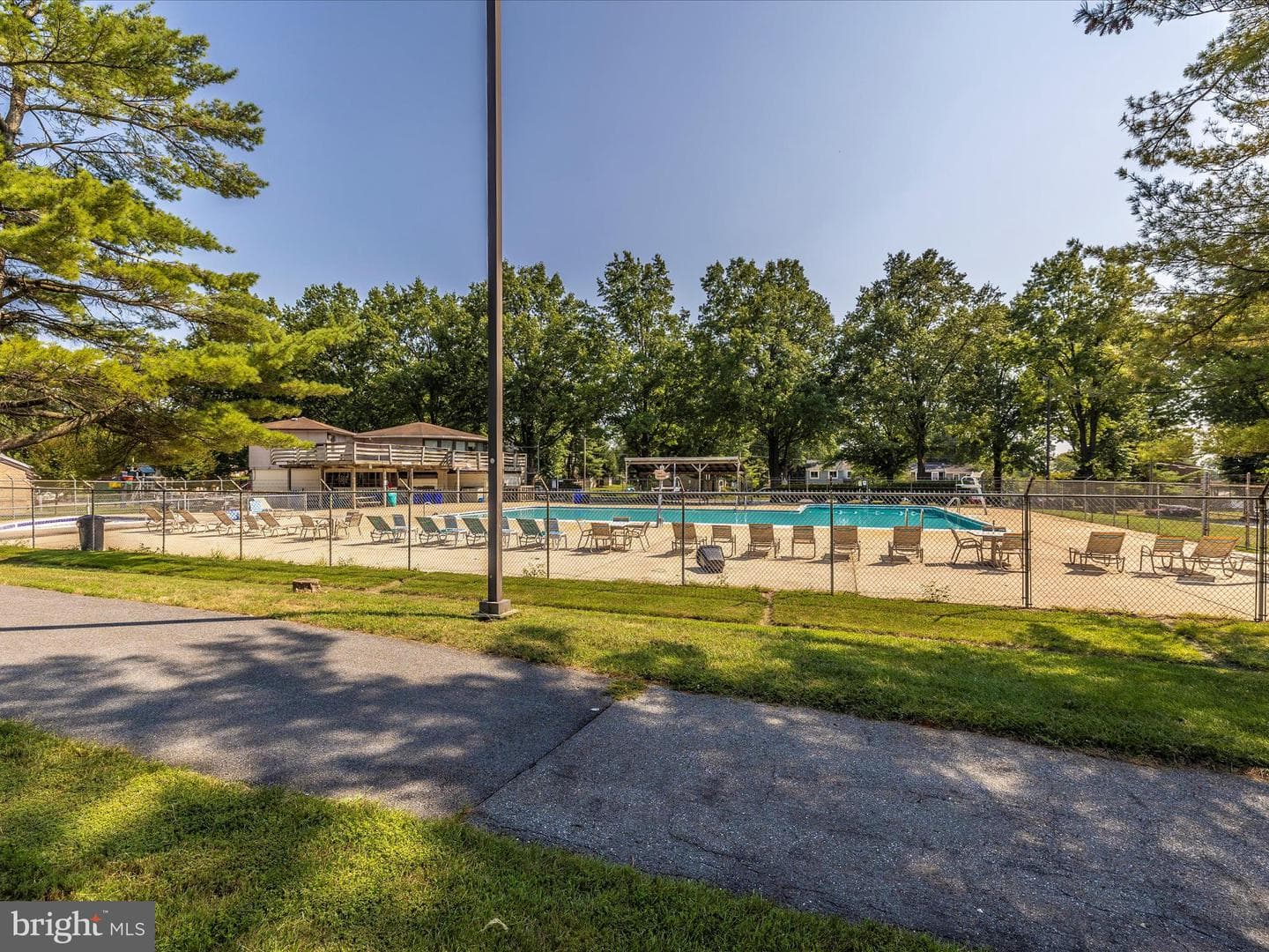 8822 Stauffer Road photo 35