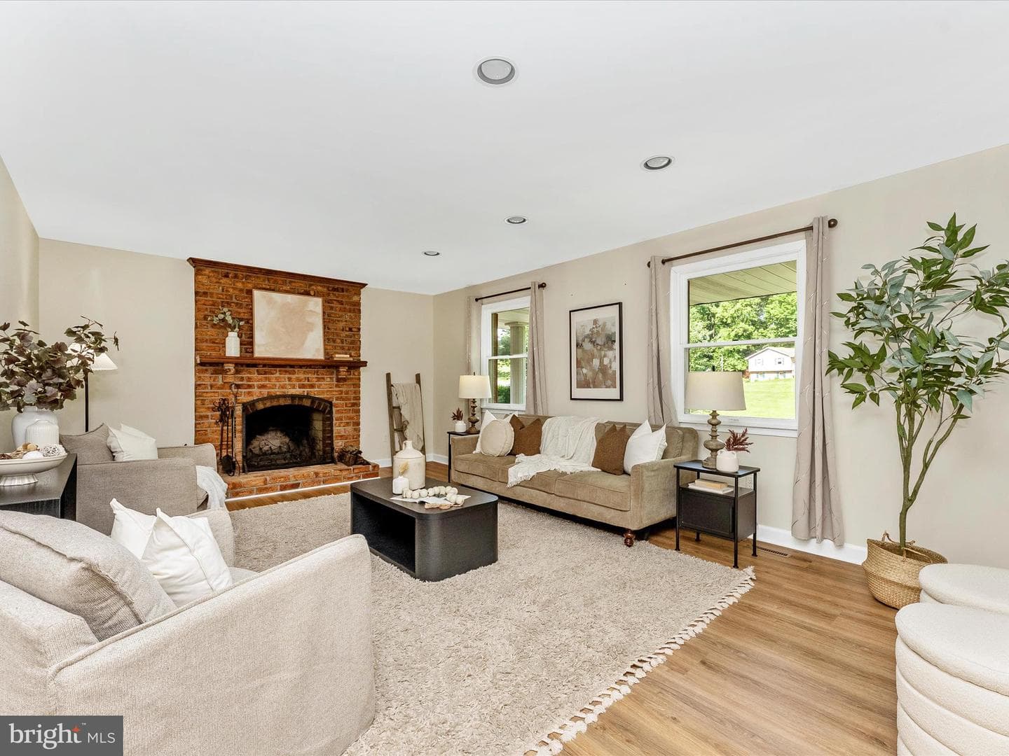 4309 Rolling Acres Court photo 4