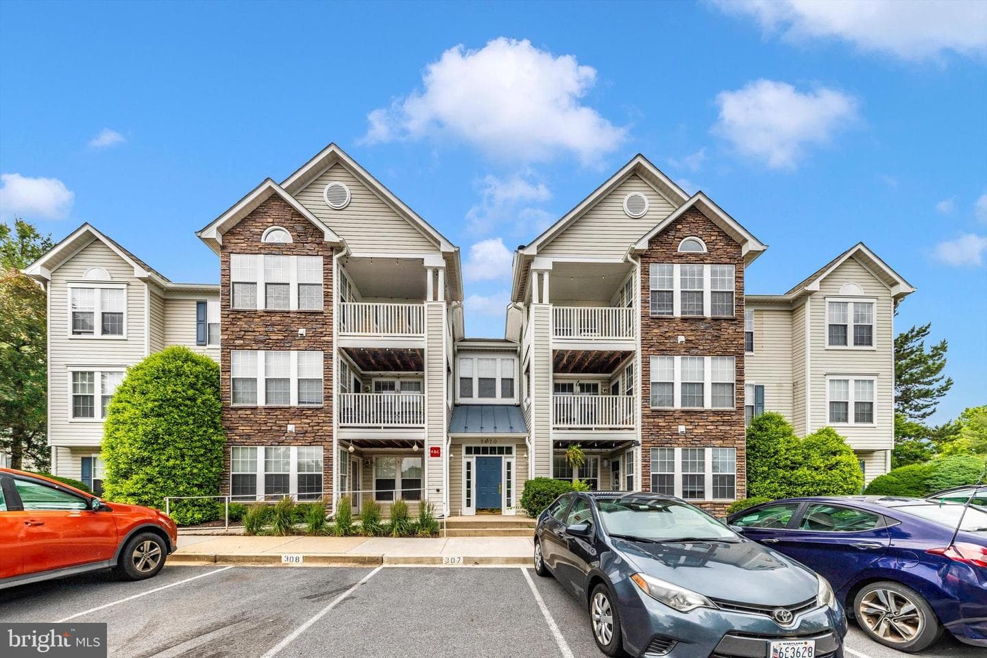 5670 Wade Court #g photo 2