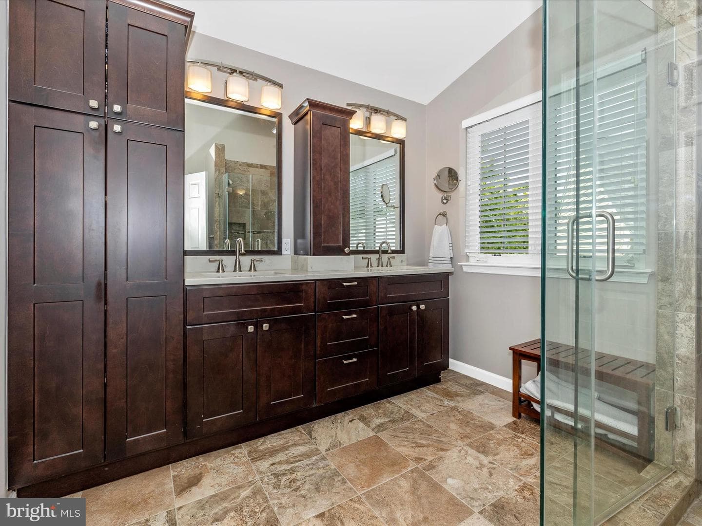 6470 Saddlebrook Lane photo 29