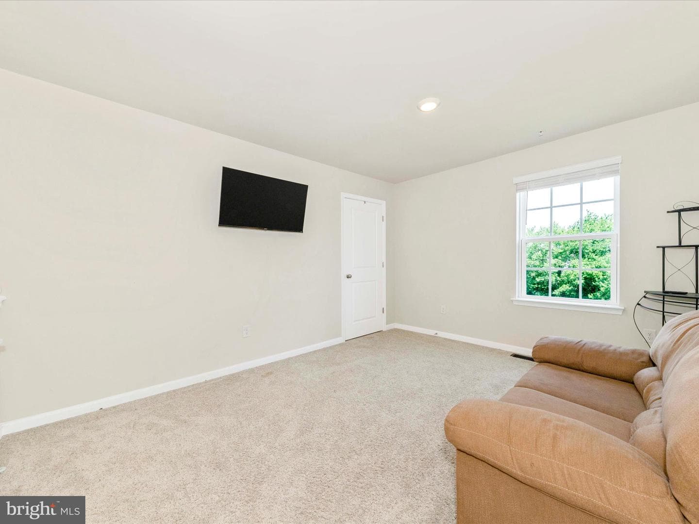 2010 Fauna Drive photo 14