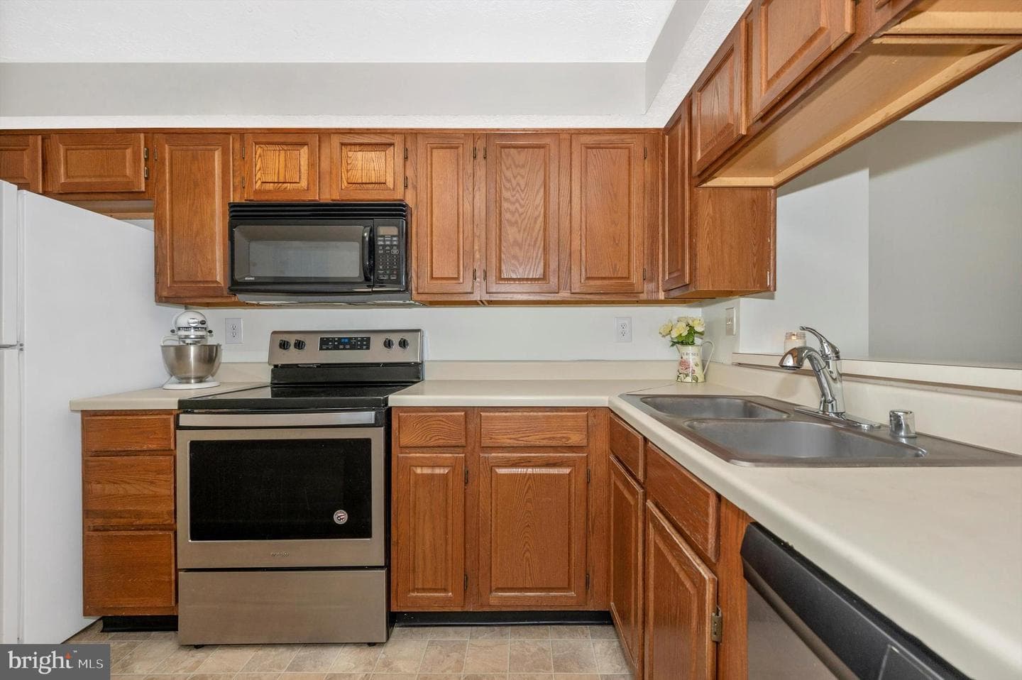 802 Stratford Way #l photo 10