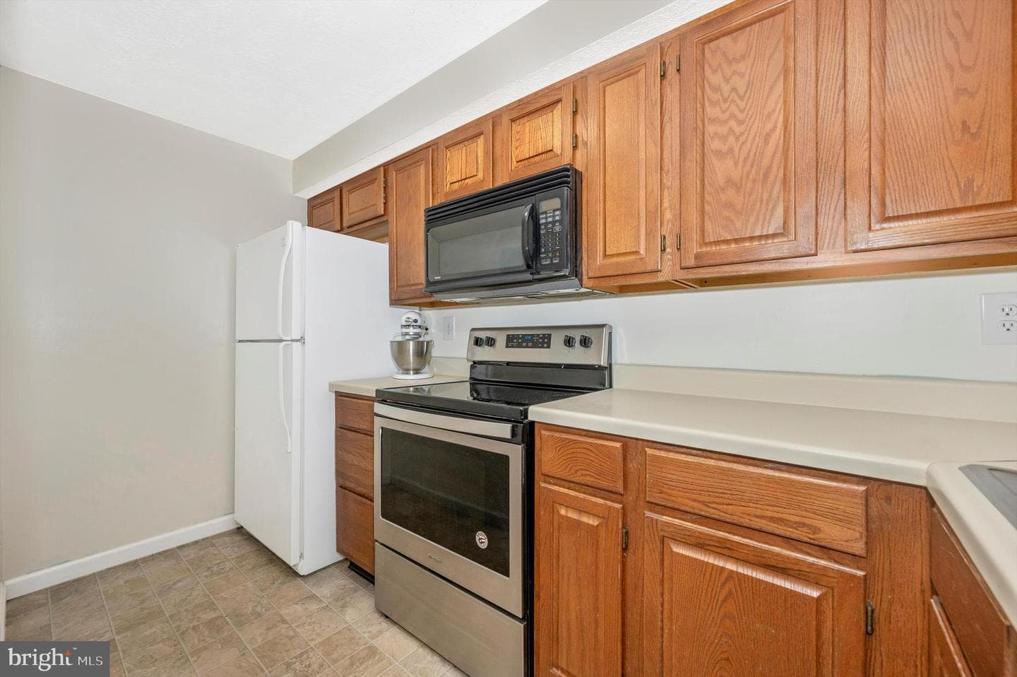 802 Stratford Way #l photo 11