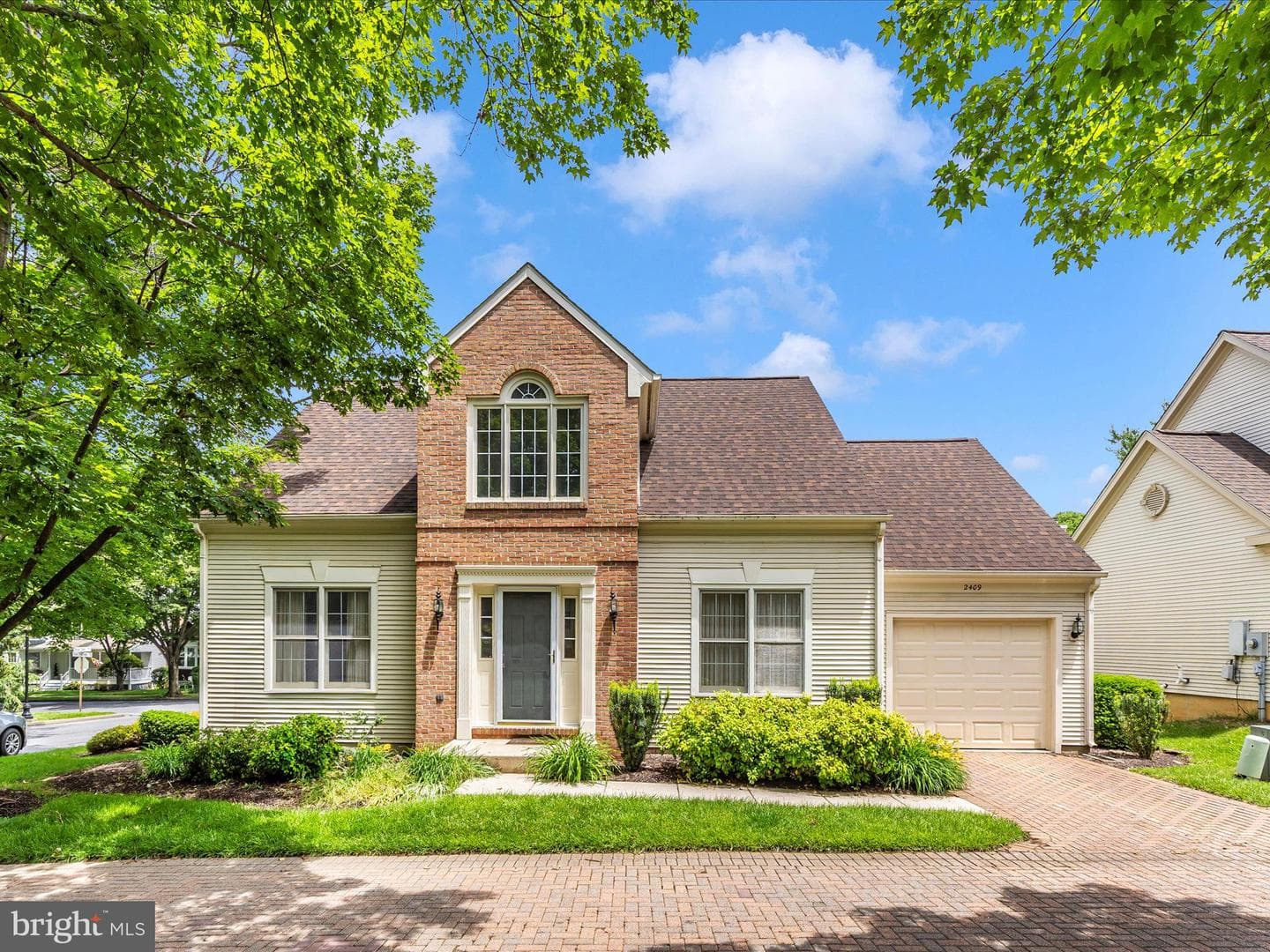 2409 Bear Den Road photo 1