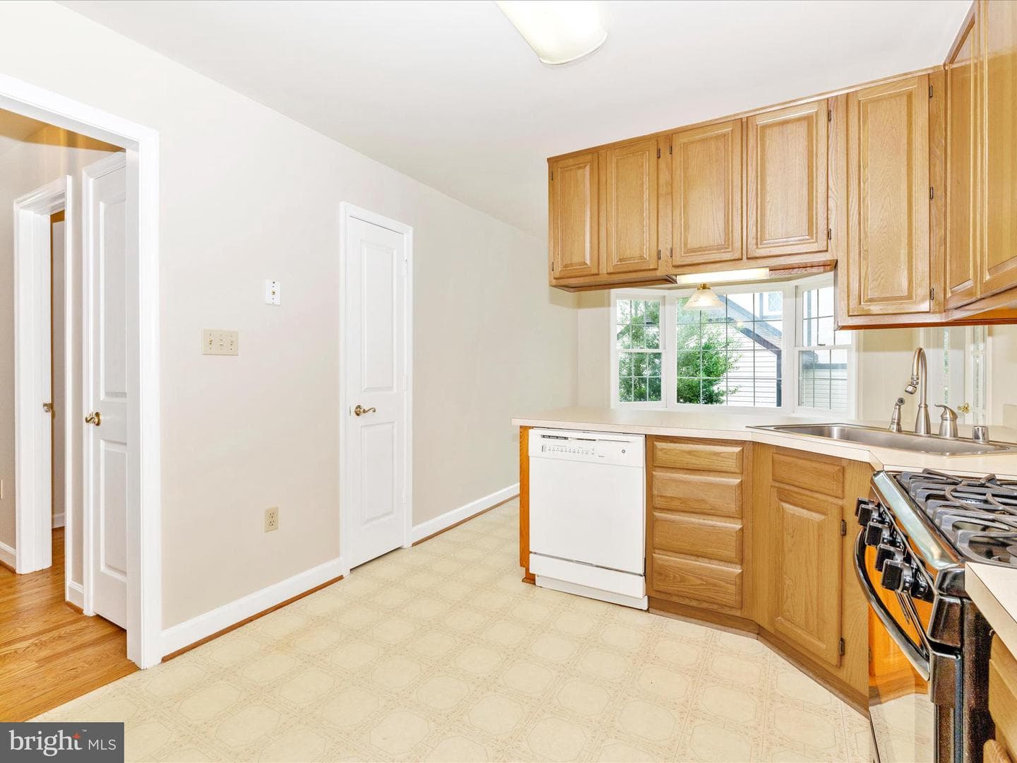 2409 Bear Den Road photo 20