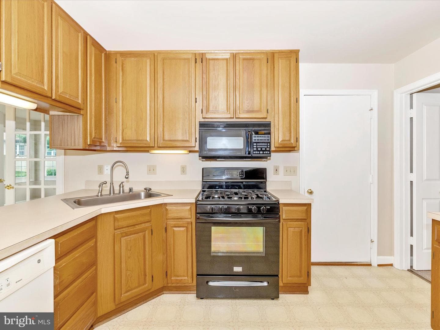 2409 Bear Den Road photo 22