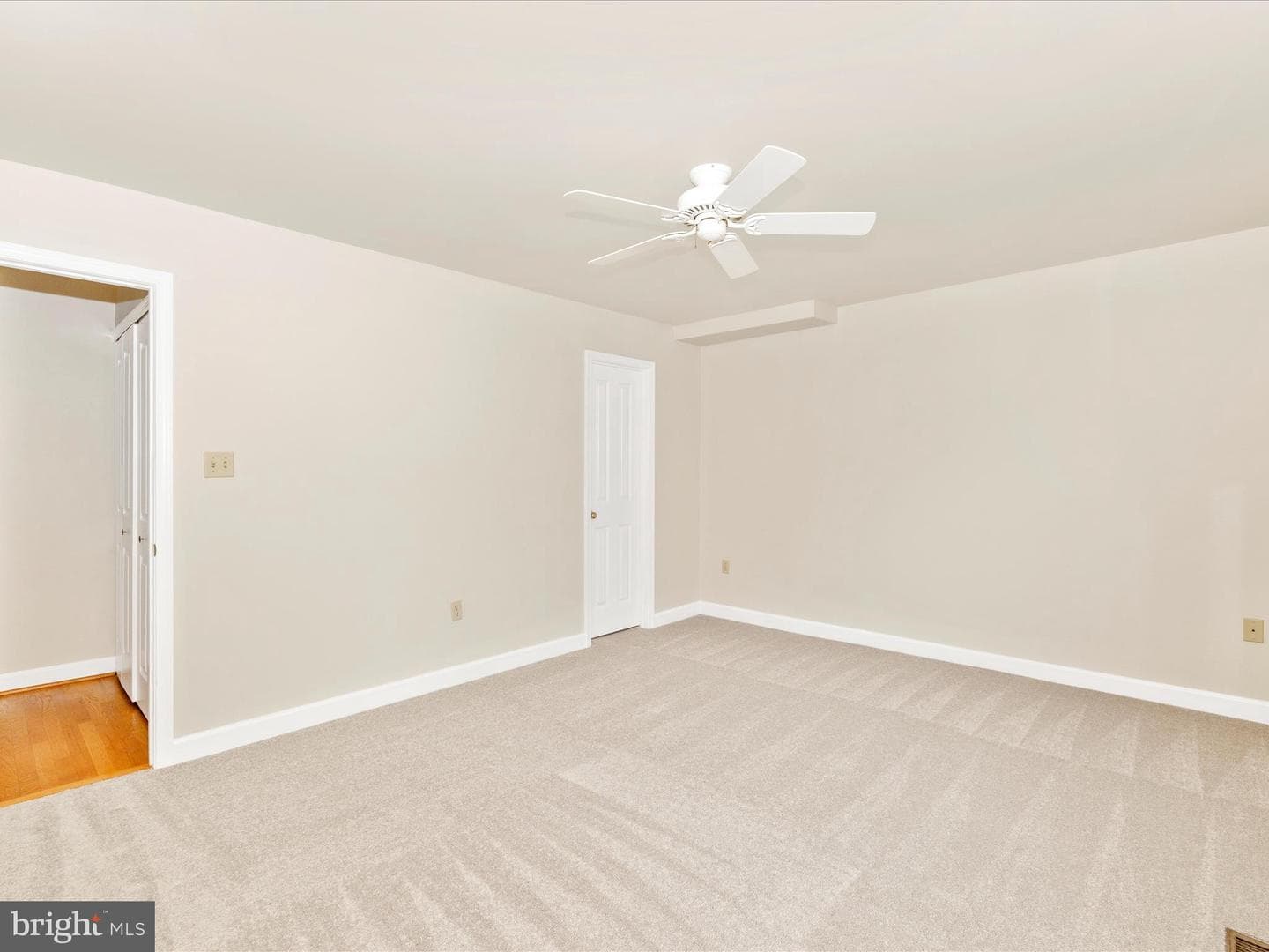 2409 Bear Den Road photo 32