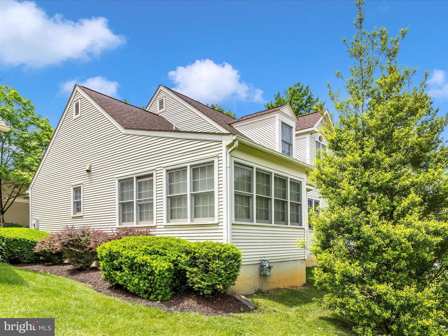 2409 Bear Den Road photo 5
