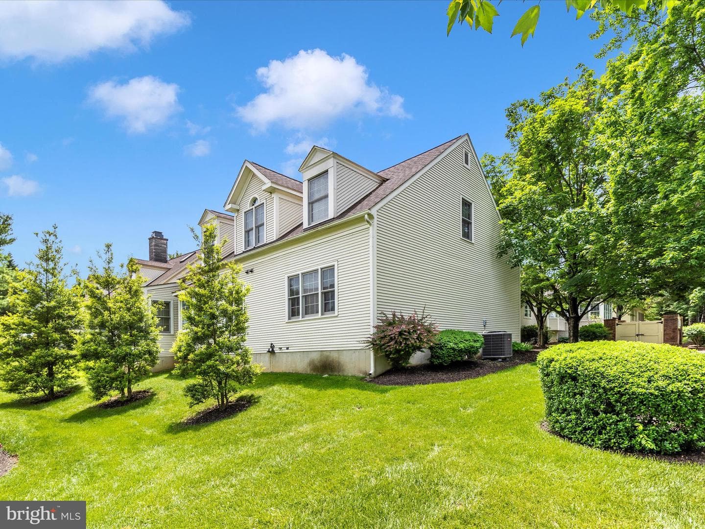 2409 Bear Den Road photo 7
