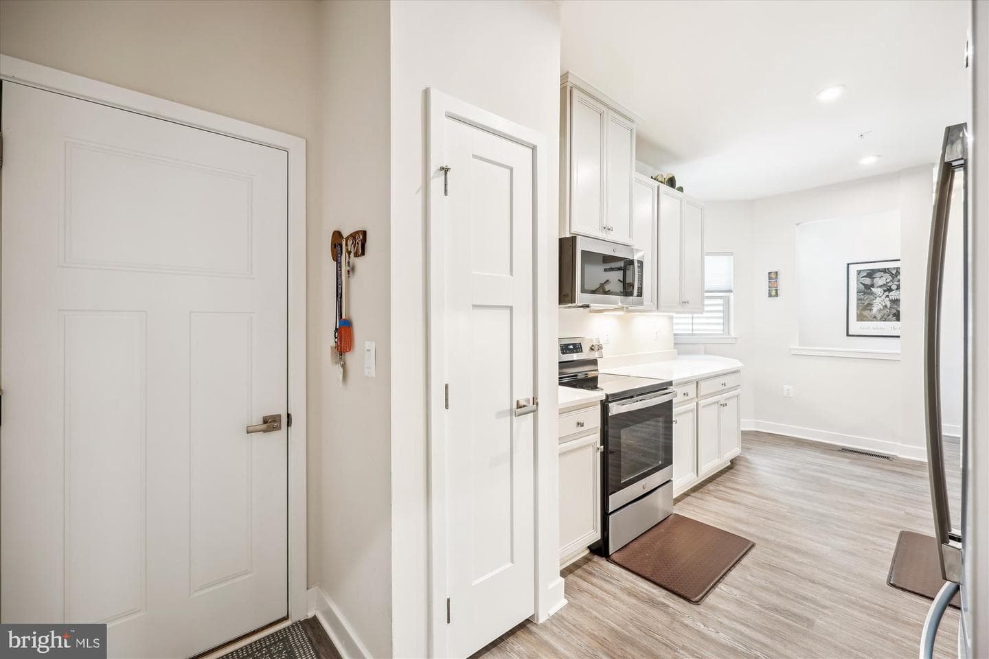 2916 Herb Garden Drive photo 11