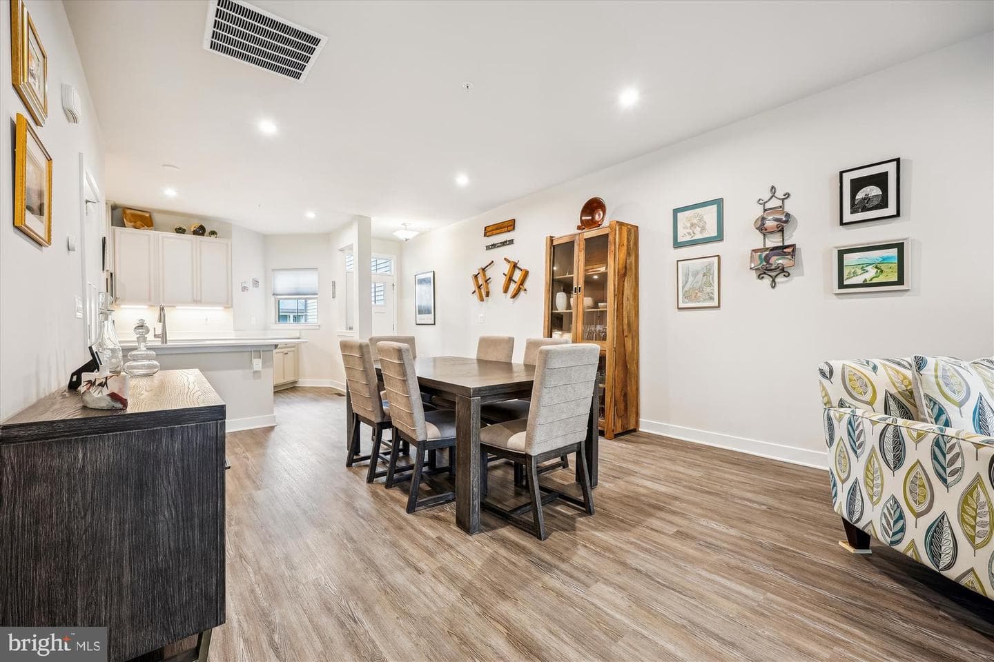 2916 Herb Garden Drive photo 13