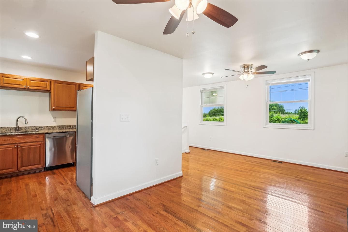 11008 Liberty Road photo 15