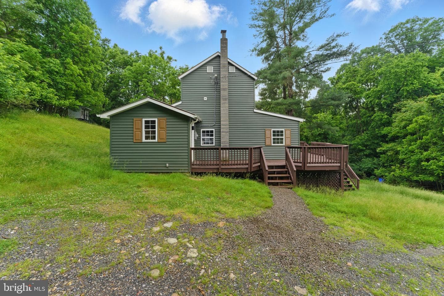 704 E F Street photo 33