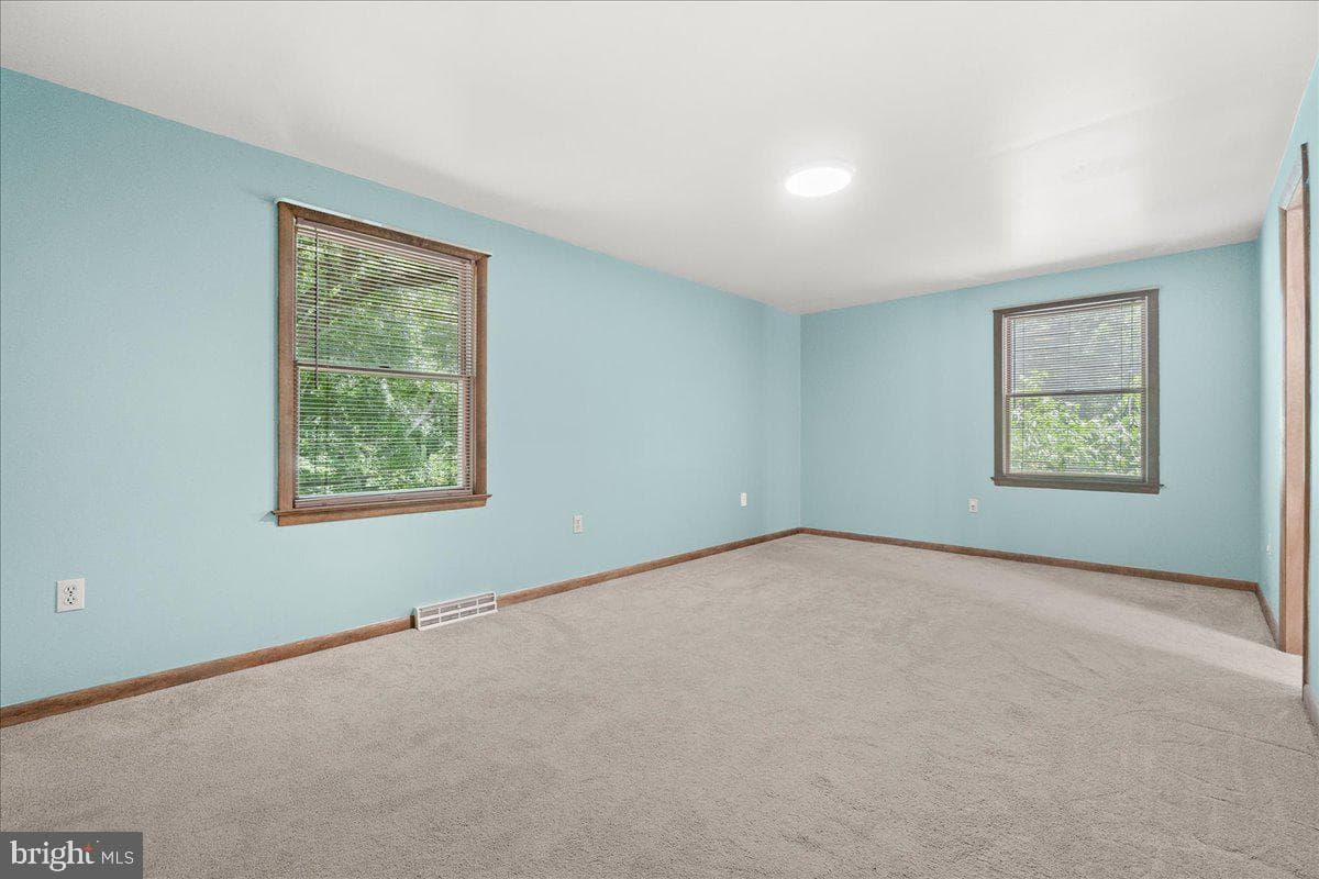 8013 Edgewood Church Road photo 16