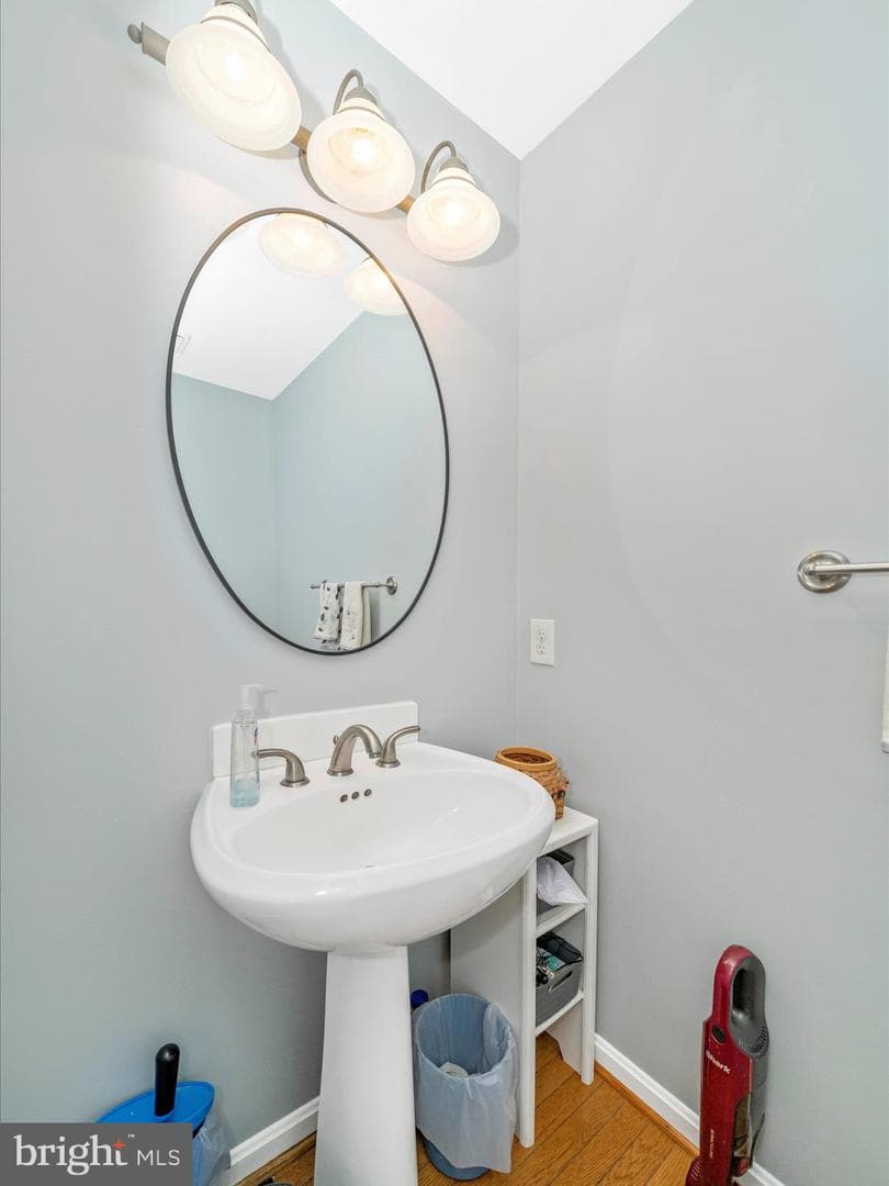 13750 Eastside Drive photo 23