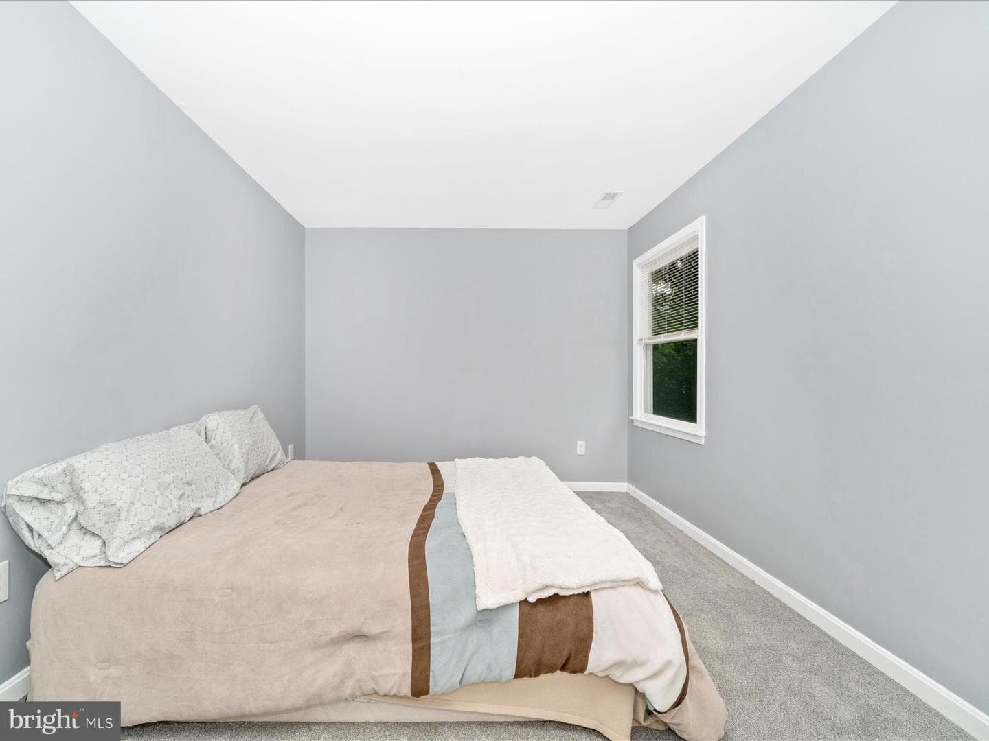 13750 Eastside Drive photo 31